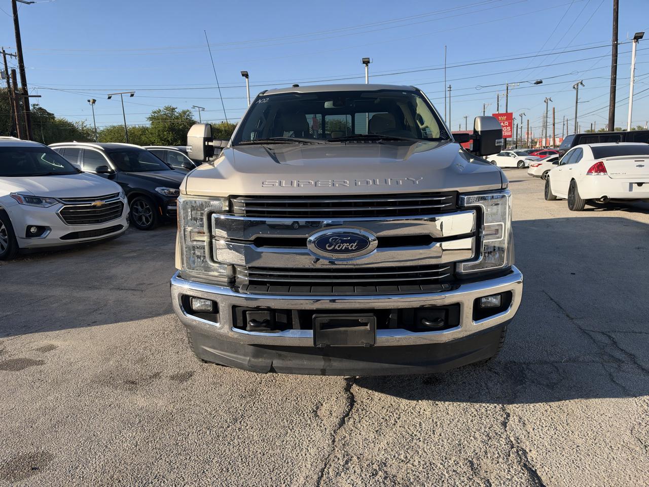 Ford F-250 SD Lariat Crew Cab 4WD 2017