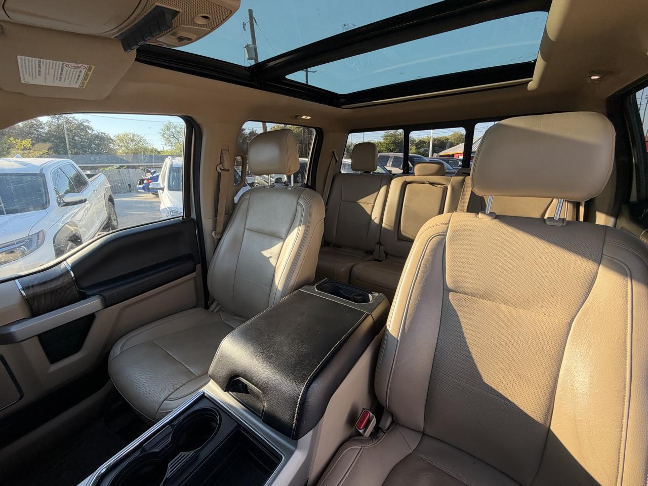 Ford F-250 SD Lariat Crew Cab 4WD 2017