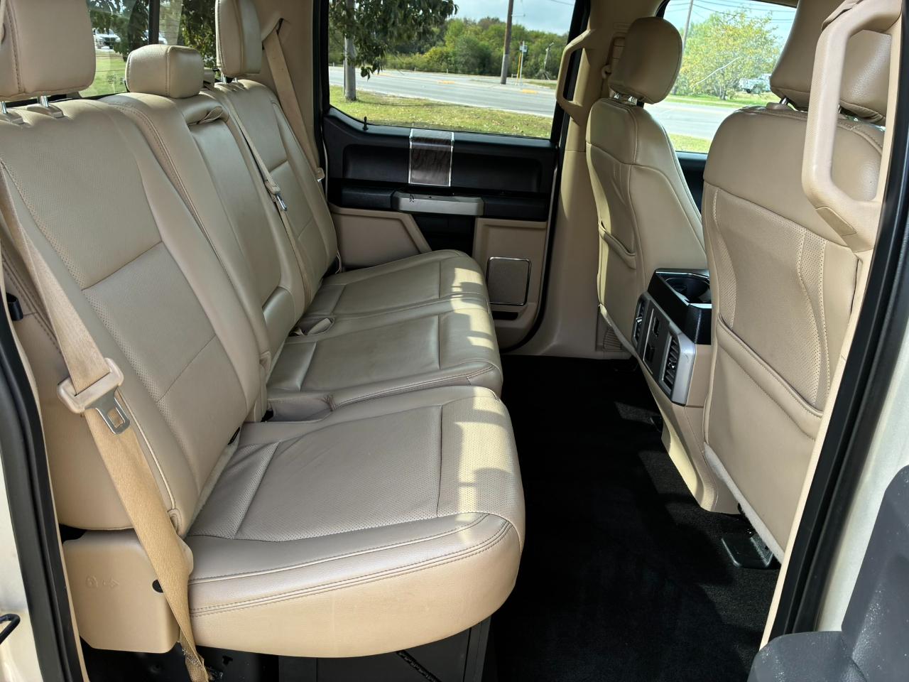 Ford F-250 SD Lariat Crew Cab 4WD 2017