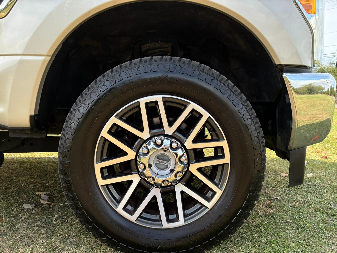 Ford F-250 SD Lariat Crew Cab 4WD 2017