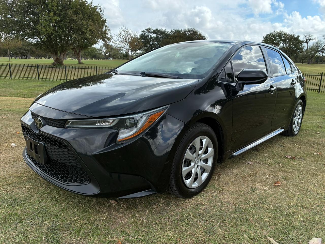 Toyota Corolla LE 2021