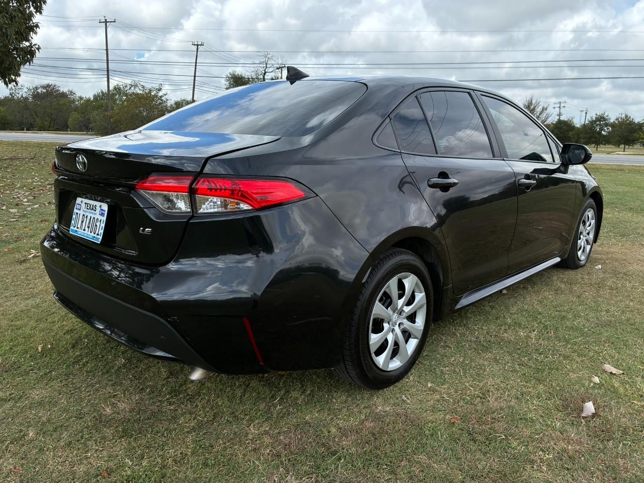 Toyota Corolla LE 2021