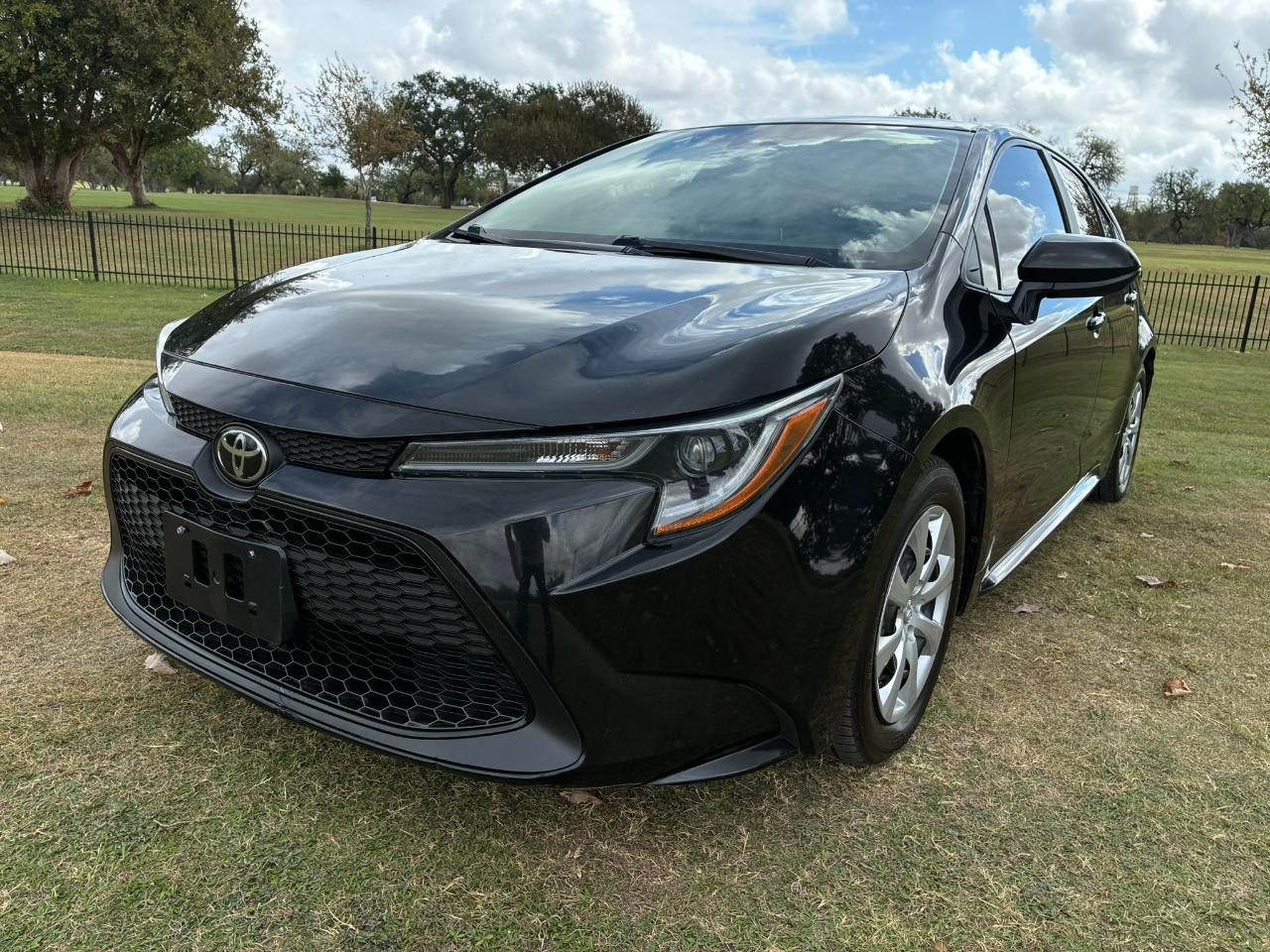 Toyota Corolla LE 2021