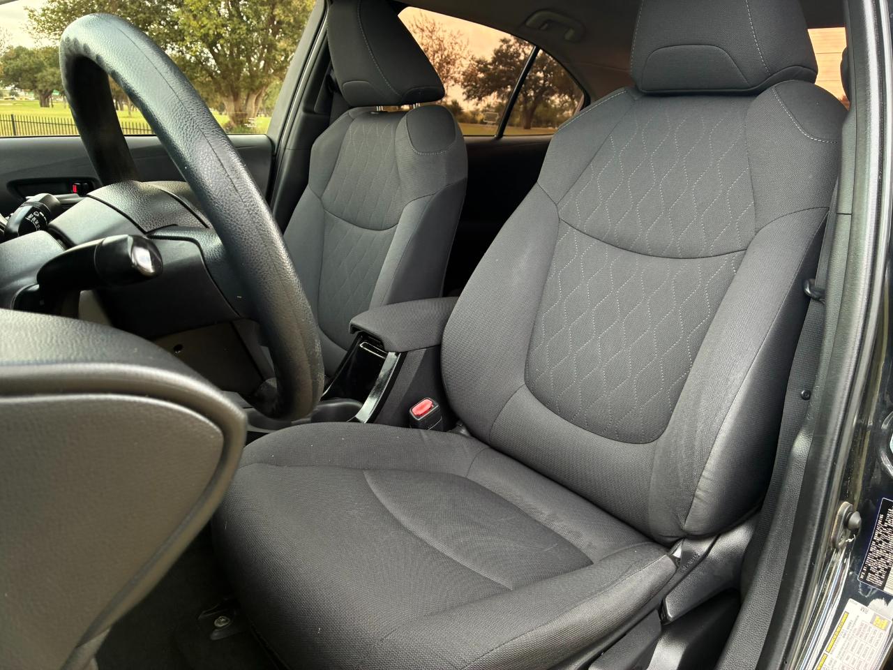 Toyota Corolla LE 2021