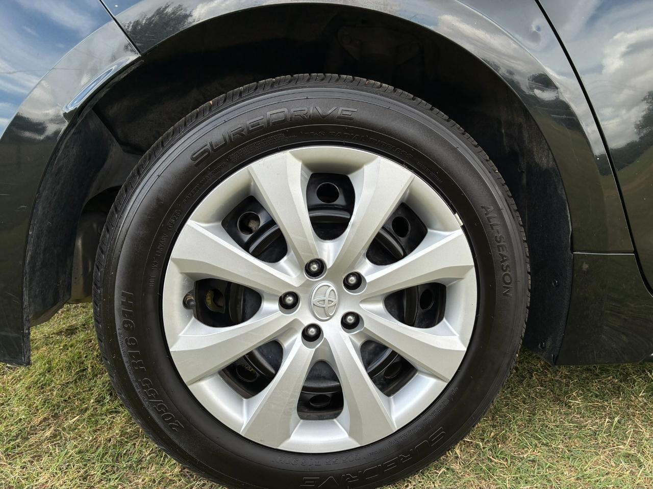 Toyota Corolla LE 2021