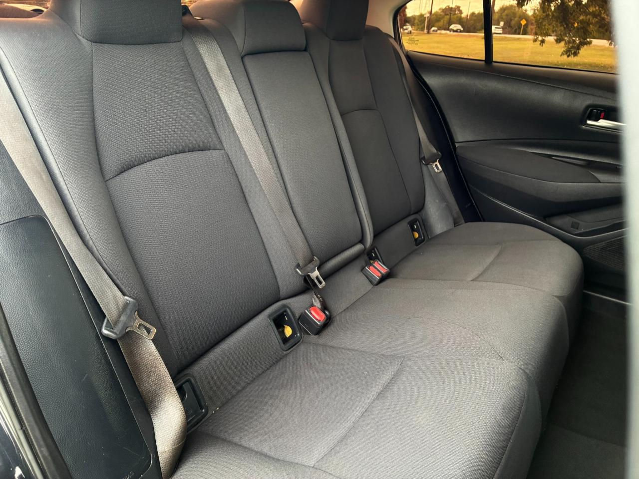Toyota Corolla LE 2021