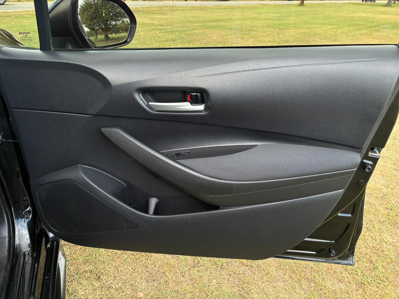Toyota Corolla LE 2021
