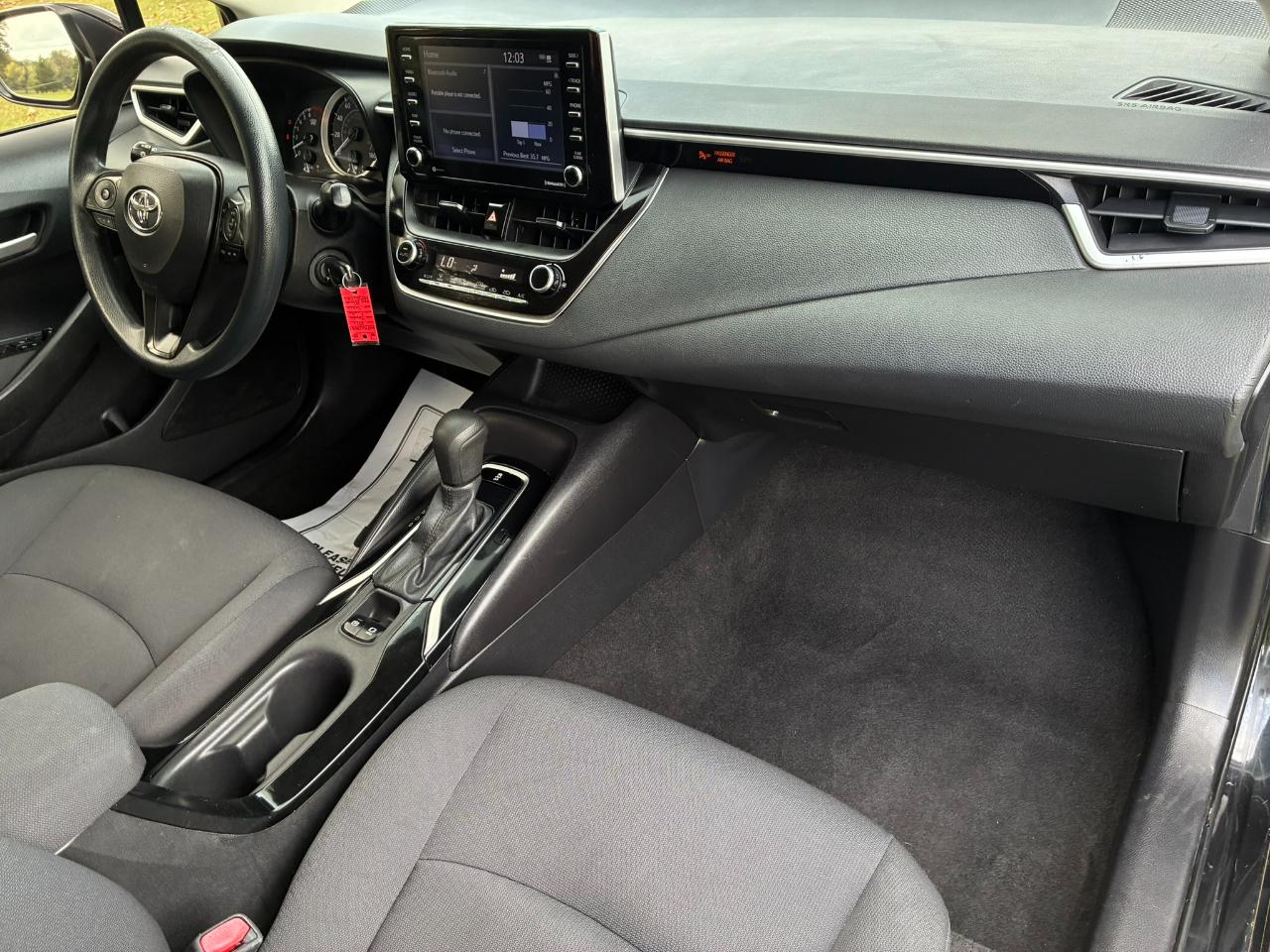 Toyota Corolla LE 2021