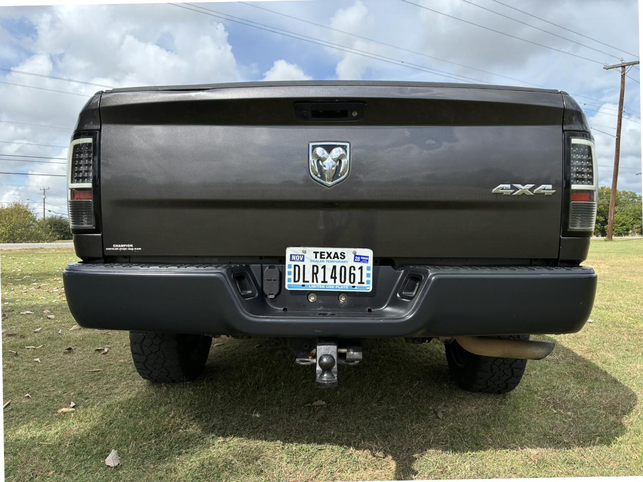 RAM 1500 Tradesman Crew Cab SWB 4WD 2018