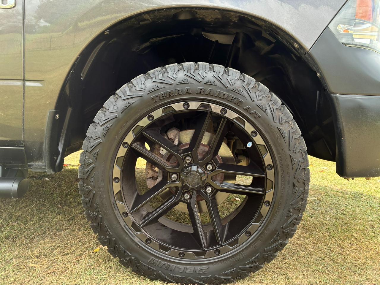 RAM 1500 Tradesman Crew Cab SWB 4WD 2018