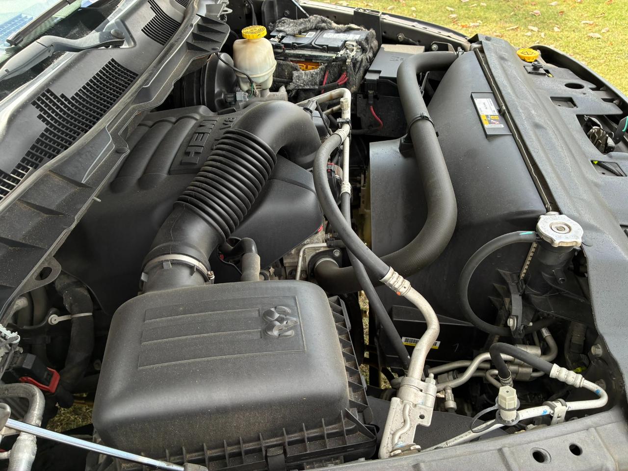 RAM 1500 Tradesman Crew Cab SWB 4WD 2018