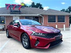 2021 Kia K5  2021 Kia K5