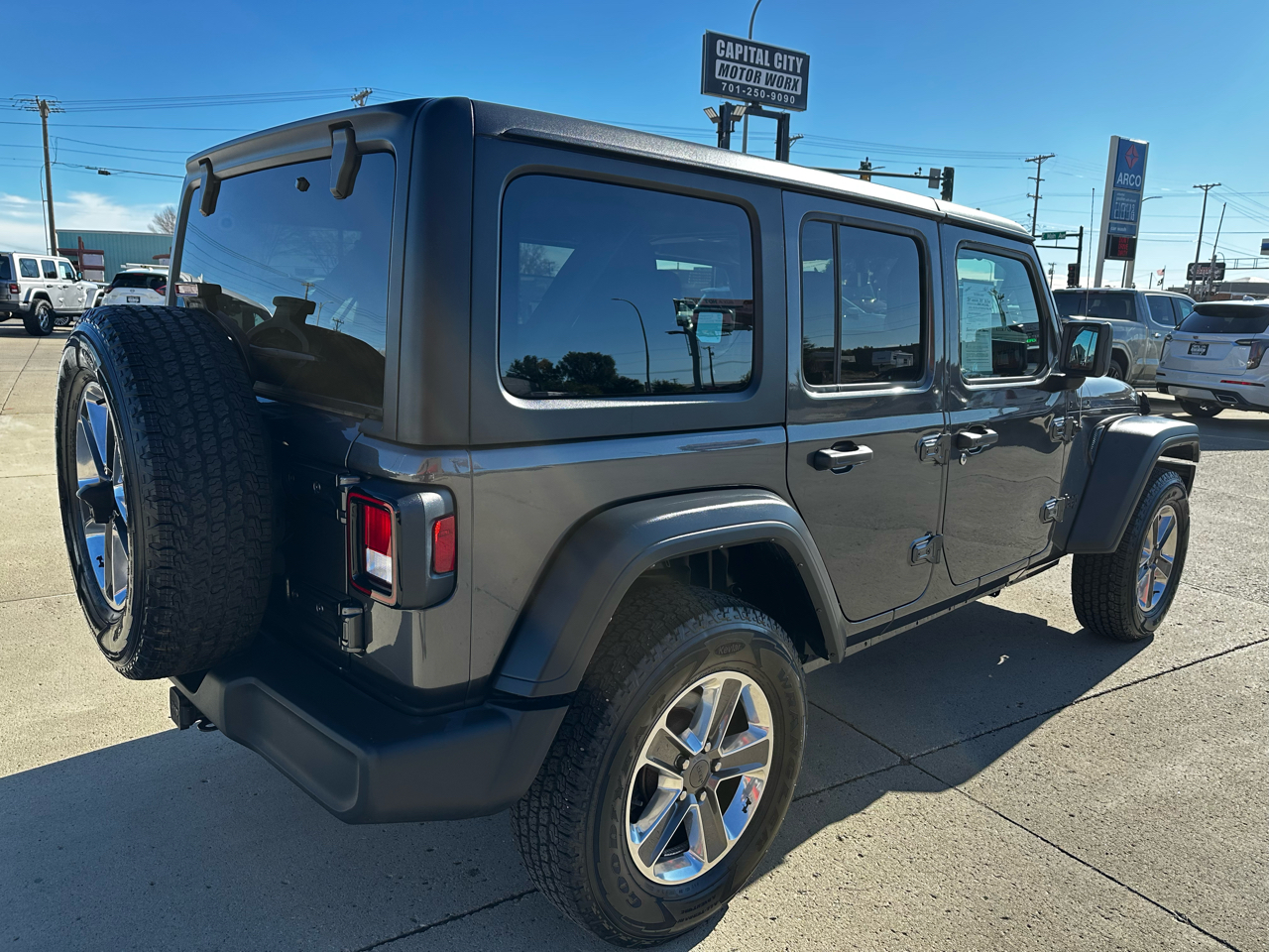 Jeep Wrangler Unlimited Sport S 4x4 2022 Jeep Wrangler Unlimited Sport S 4x4 2022