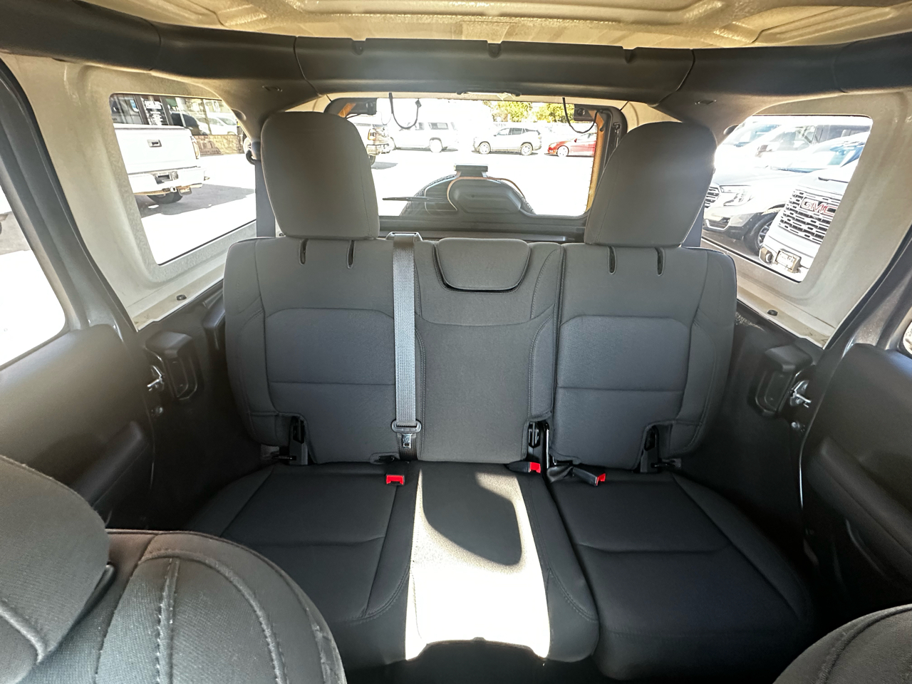 Jeep Wrangler Unlimited Sport S 4x4 2022 Jeep Wrangler Unlimited Sport S 4x4 2022