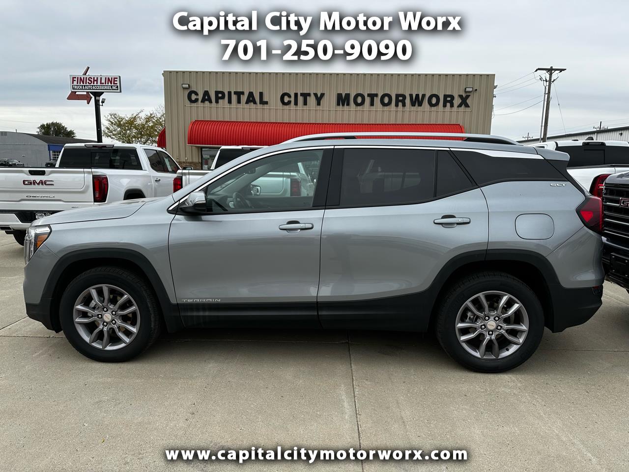 2024 GMC Terrain SLT AWD