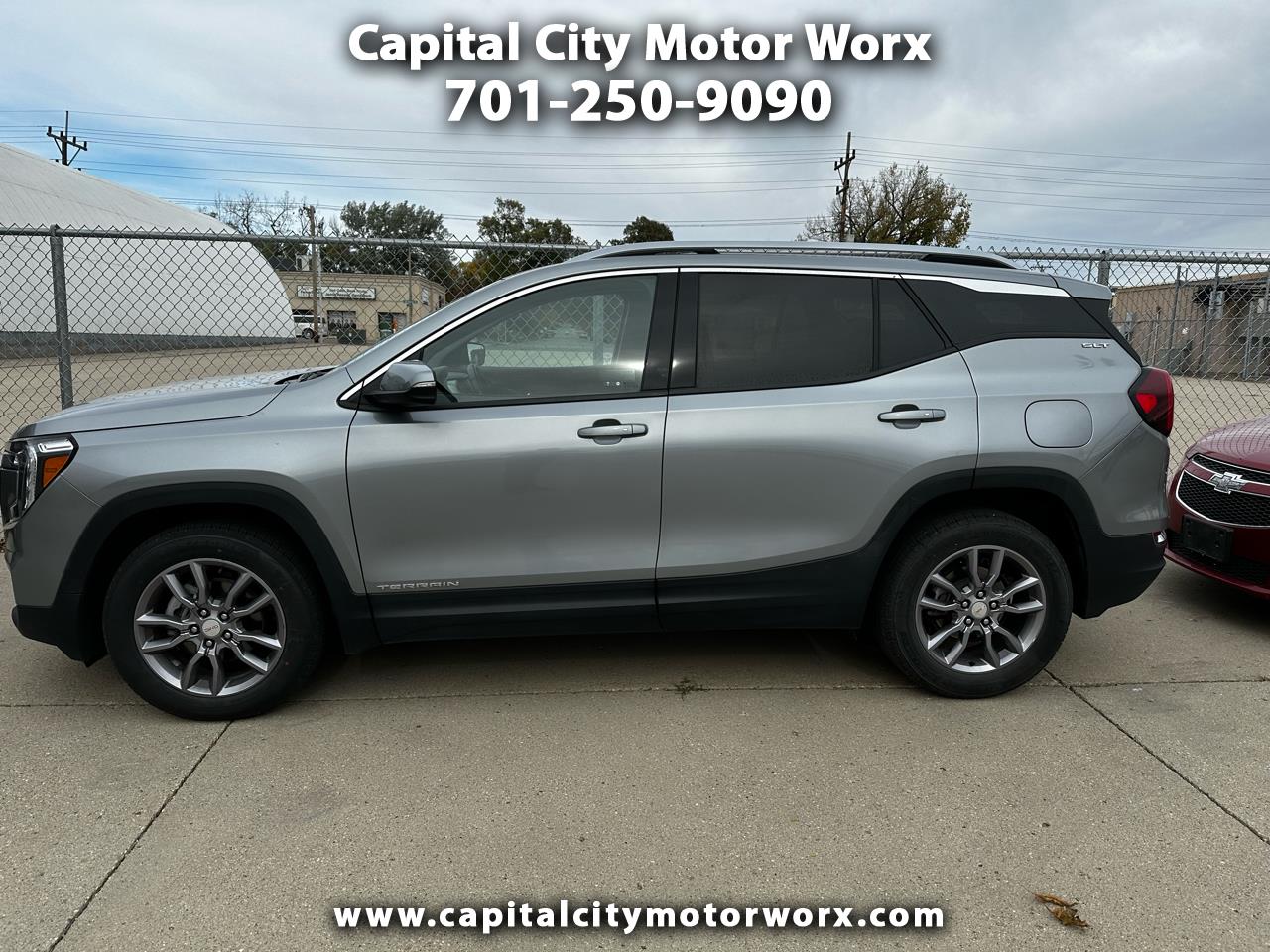 2024 GMC Terrain SLT AWD