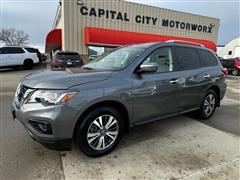 2019 Nissan Pathfinder 