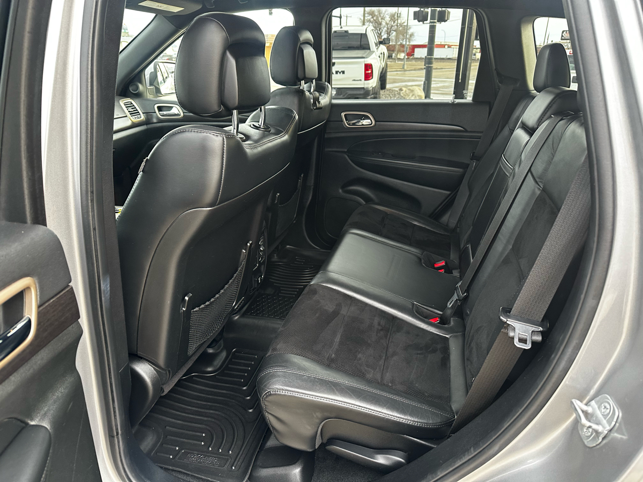 Jeep Grand Cherokee Laredo 4WD 2014