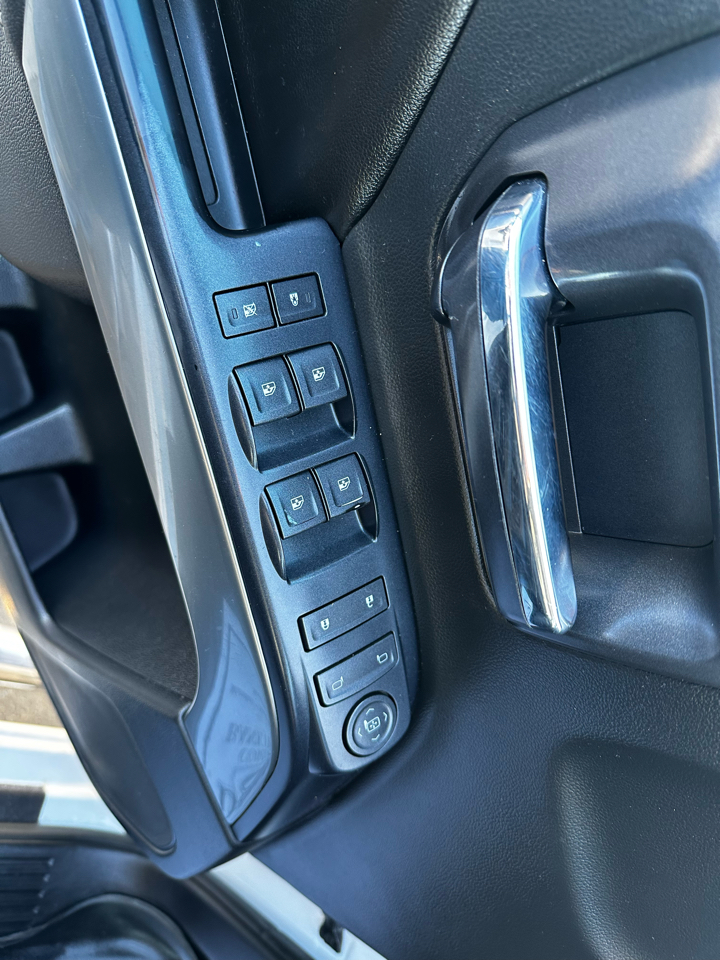 Chevrolet Silverado 2500HD LT Crew Cab 4WD 2016