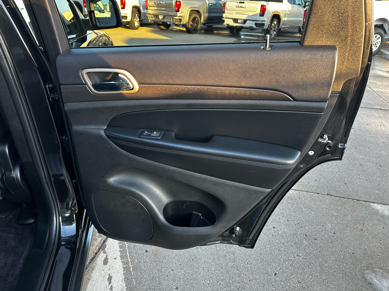 Jeep Grand Cherokee Laredo 4WD 2014