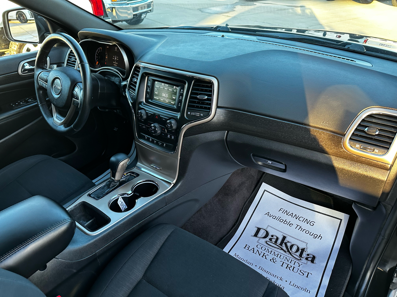 Jeep Grand Cherokee Laredo 4WD 2014