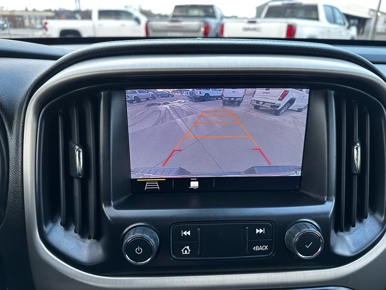 GMC Canyon Denali Crew Cab Long Box 4WD 2022