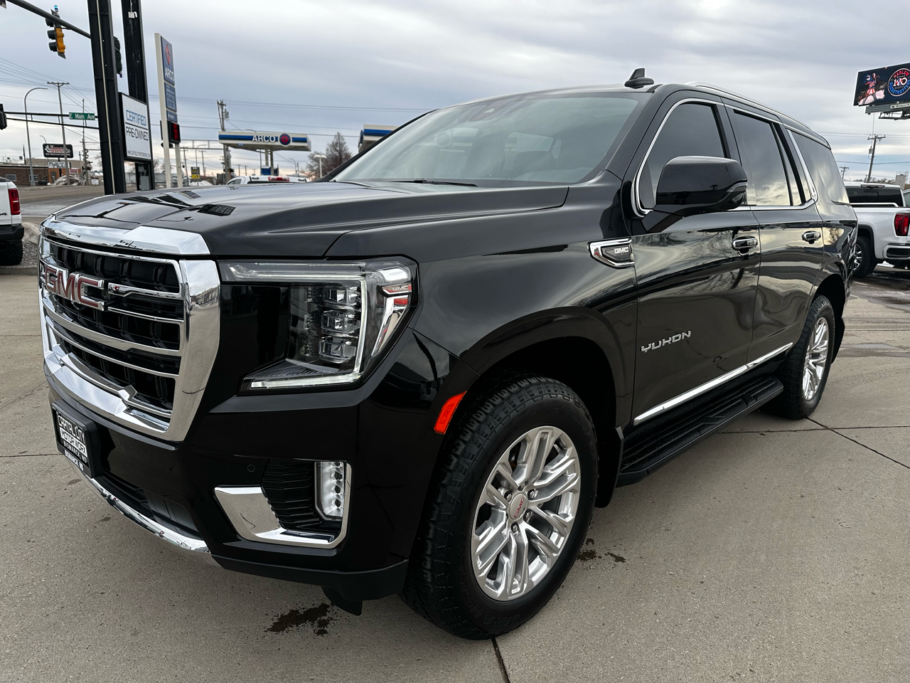 GMC Yukon SLT2 4WD 2022
