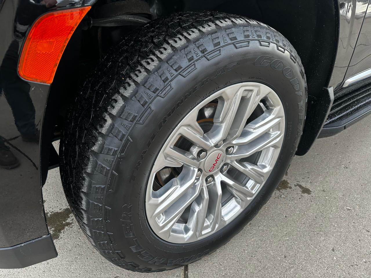 GMC Yukon SLT2 4WD 2022