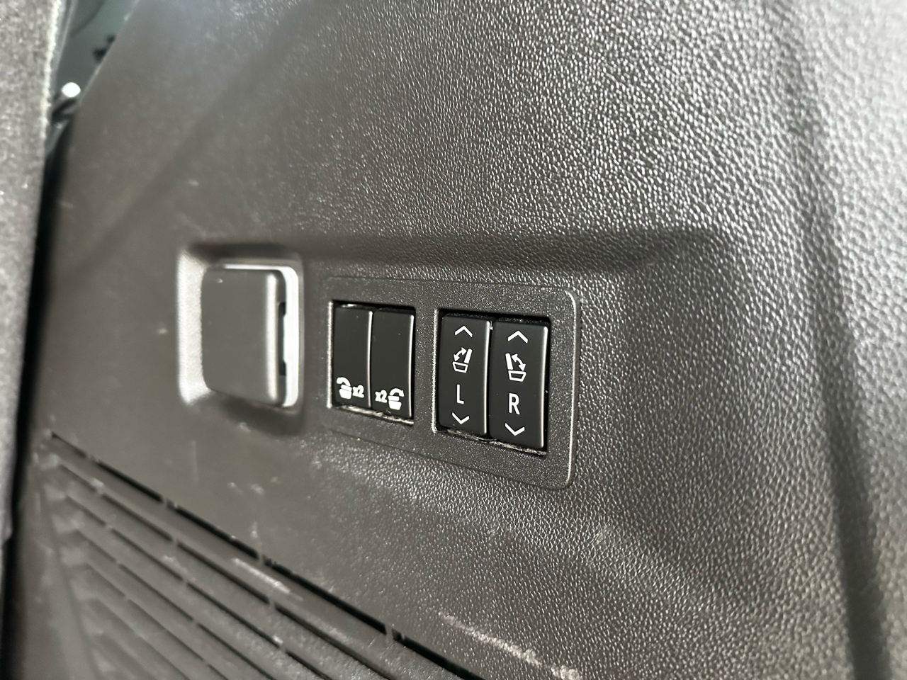 GMC Yukon SLT2 4WD 2022