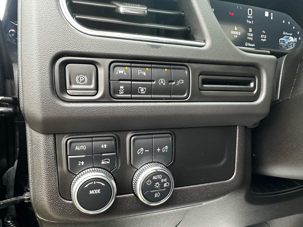 GMC Yukon SLT2 4WD 2022