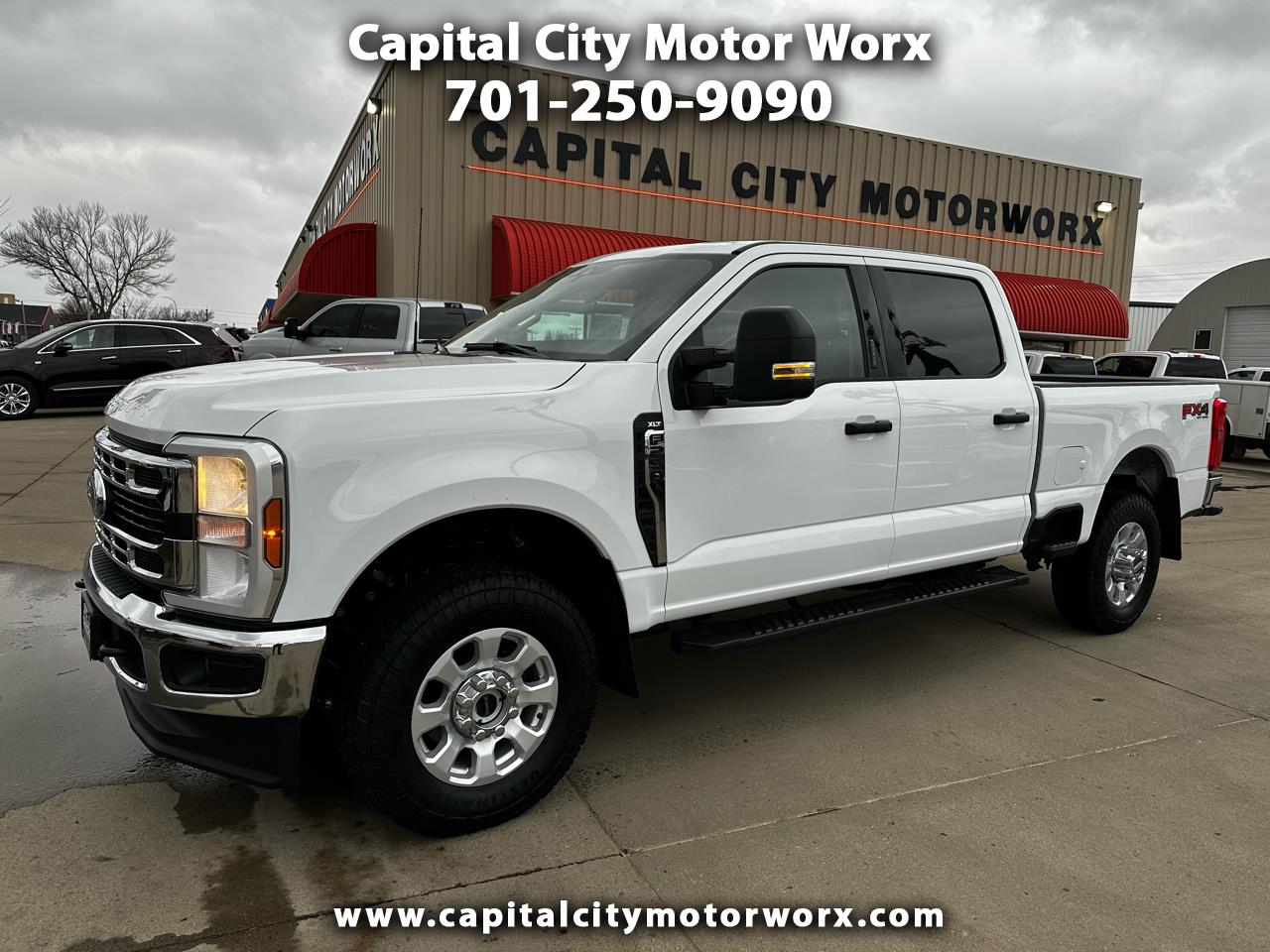 2024 Ford F-250 SD XLT Crew Cab 4WD FX4