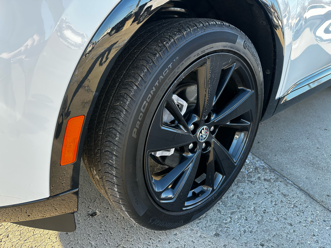 Buick Envision  2023