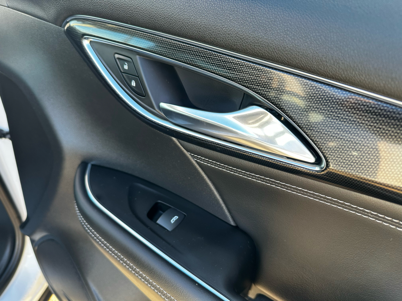 Buick Envision  2023