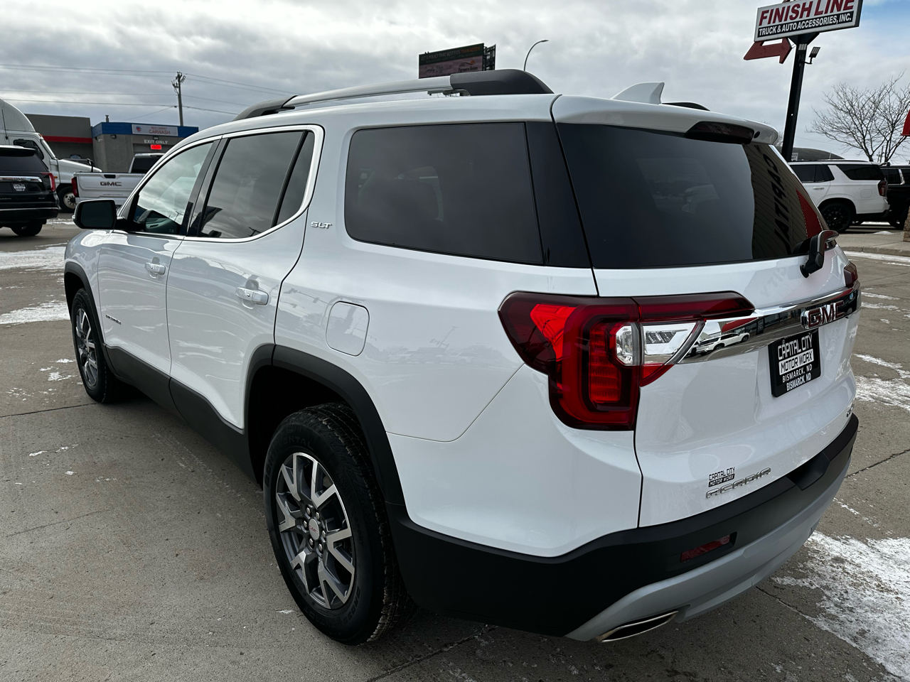 GMC Acadia SLT AWD 2023