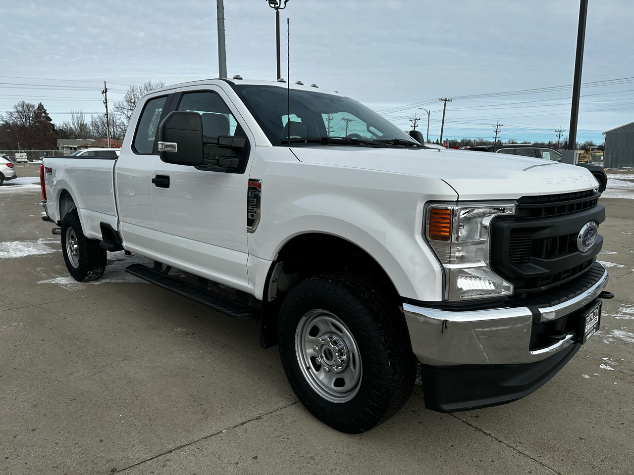 Ford F-350 SD XL SuperCab 4WD 2022