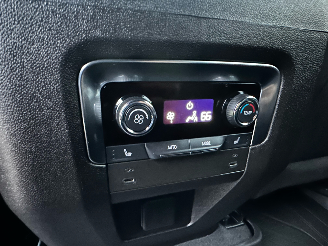 Chevrolet Suburban LT2 1500 4WD 2025