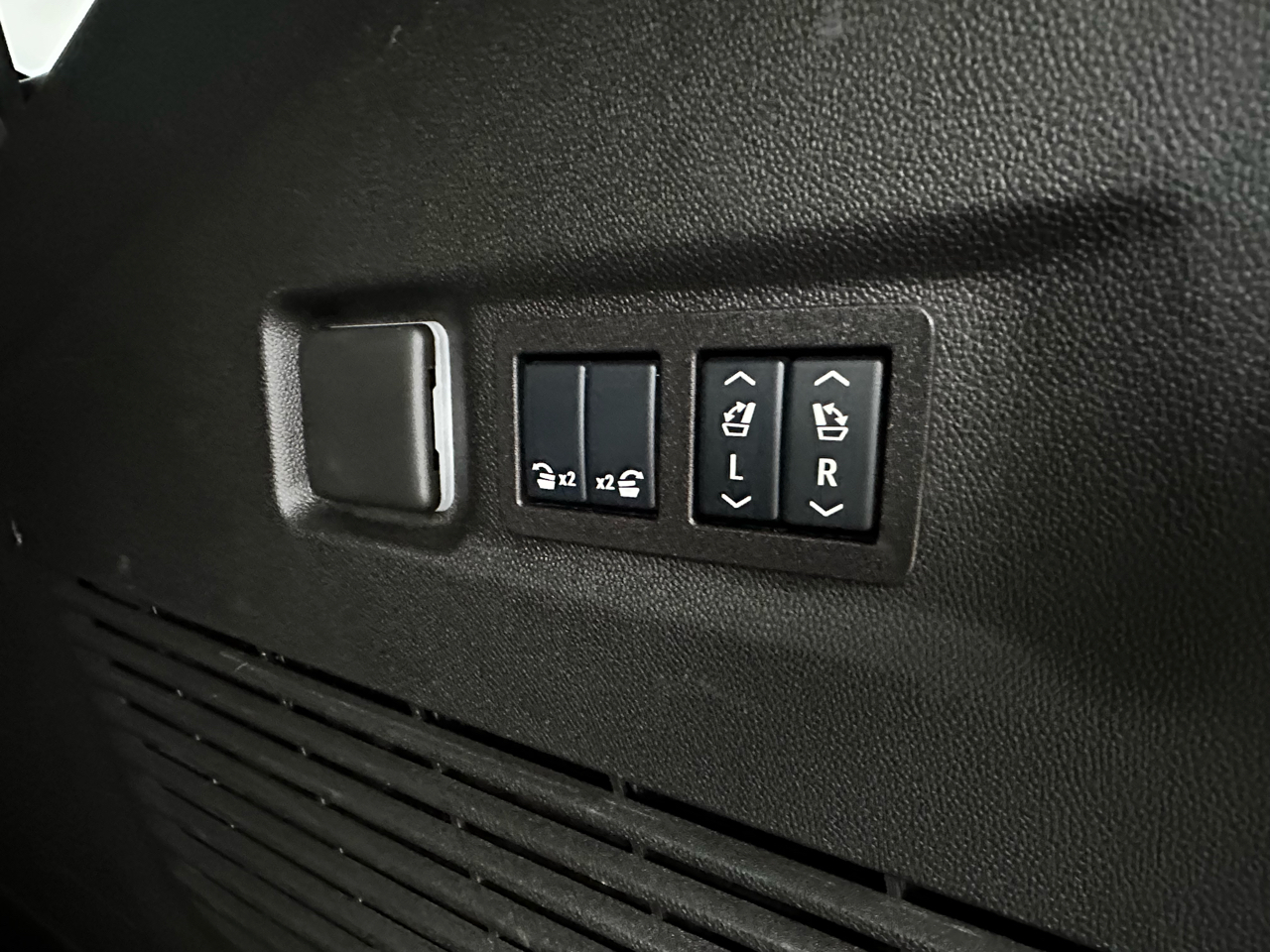 Chevrolet Suburban LT2 1500 4WD 2025