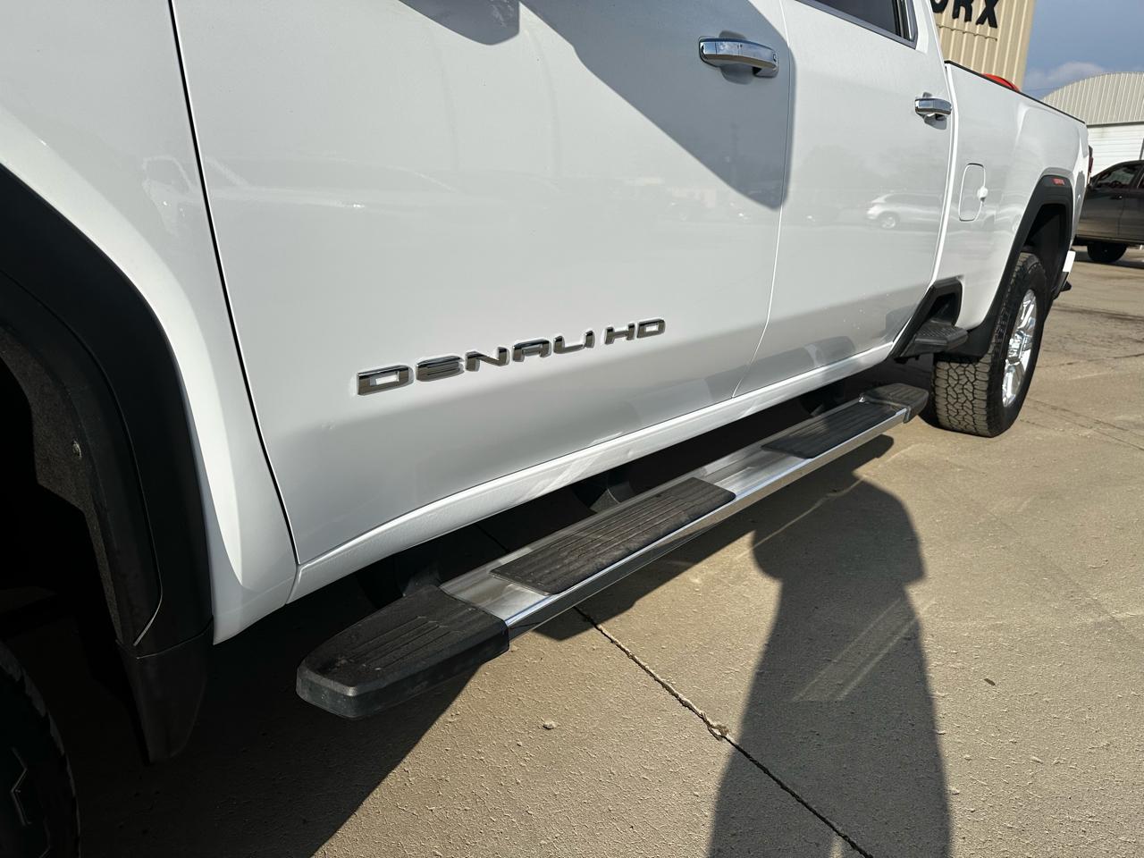 GMC Sierra 3500HD Denali Crew Cab Long Box 4WD 2023