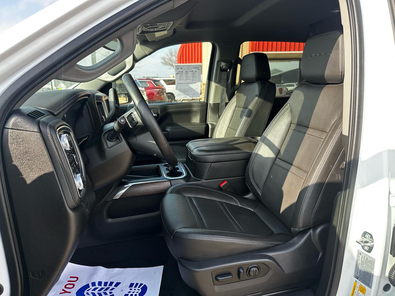 GMC Sierra 3500HD Denali Crew Cab Long Box 4WD 2023