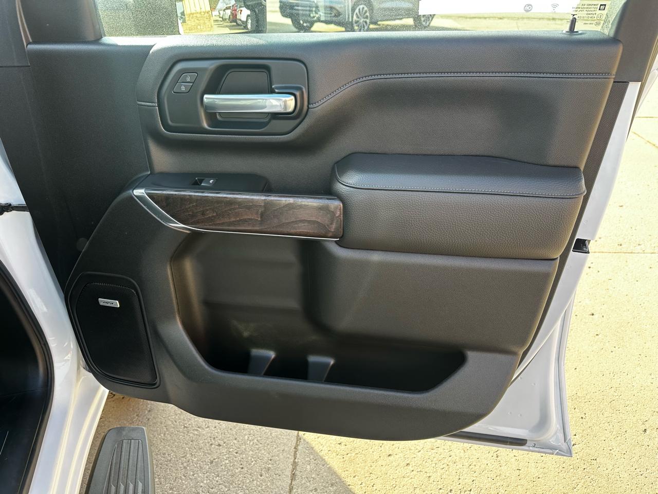 GMC Sierra 3500HD Denali Crew Cab Long Box 4WD 2023