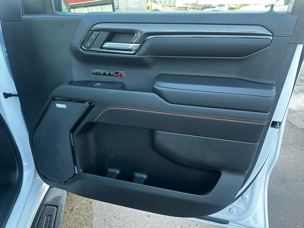 GMC Sierra 1500 AT4 Crew Cab 4WD 2023