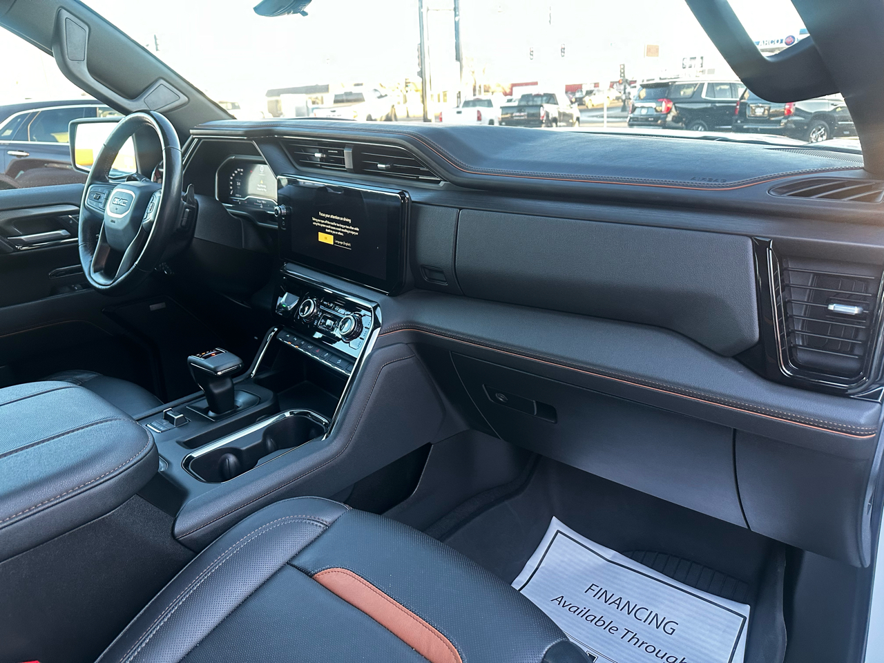 GMC Sierra 1500 AT4 Crew Cab 4WD 2023