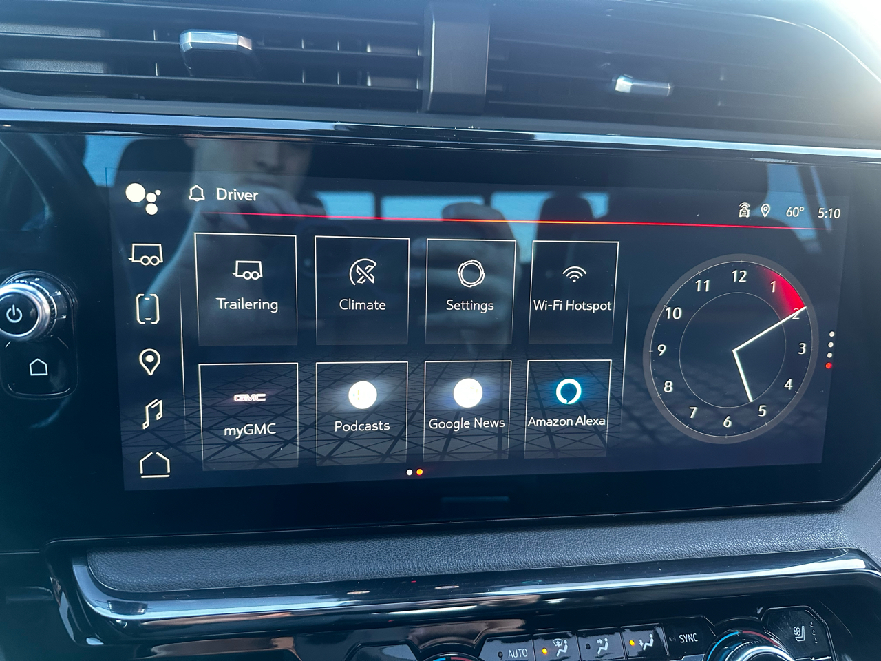 GMC Sierra 1500 AT4 Crew Cab 4WD 2023