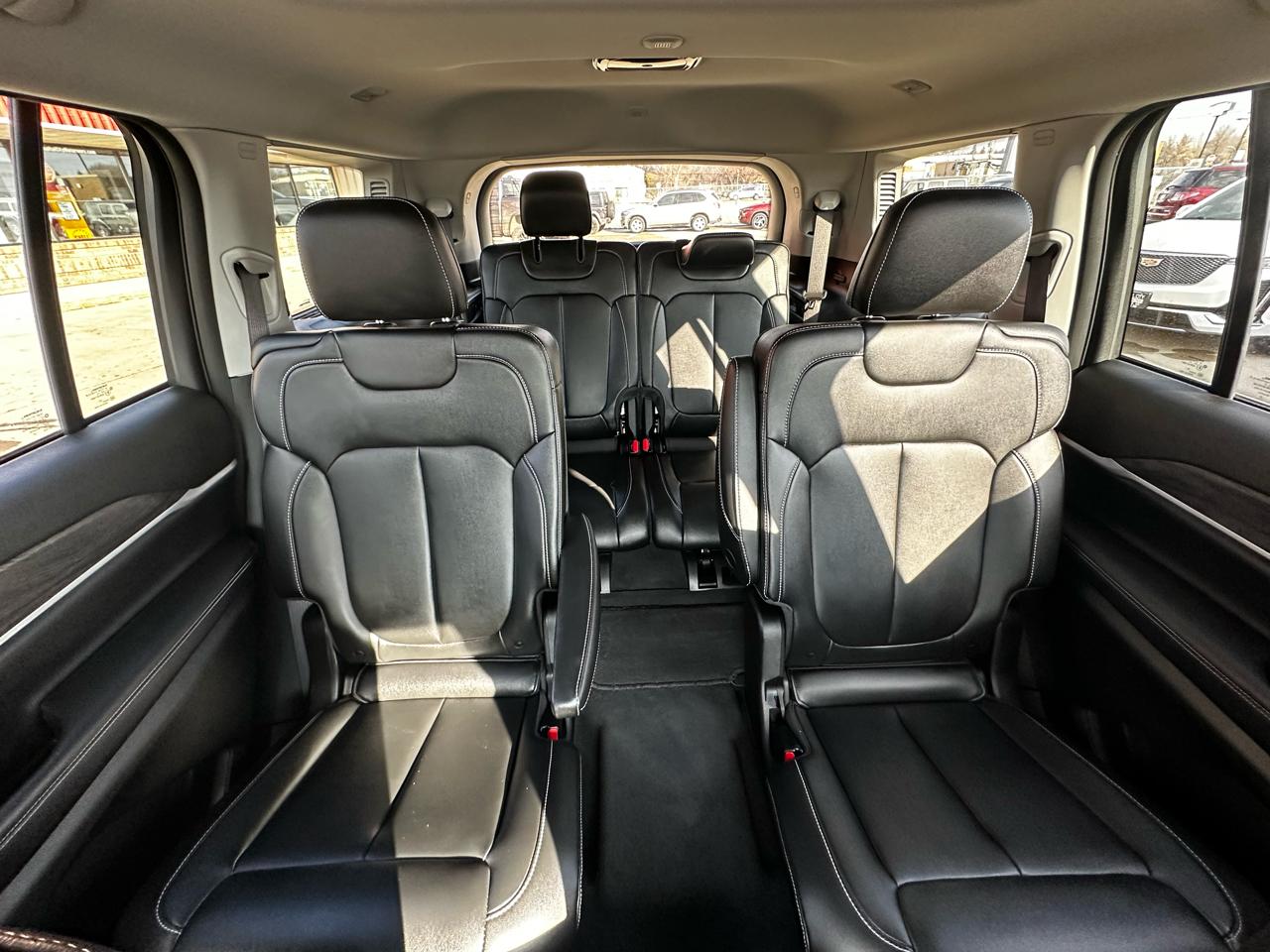 Jeep Grand Cherokee L Limited 4WD 2023