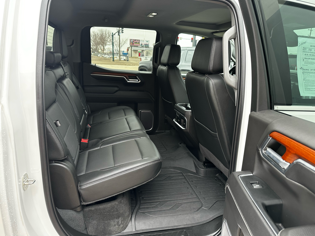 GMC Sierra 1500 Denali Crew Cab Short Box 4WD 2023