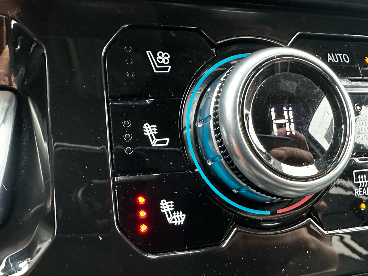 GMC Sierra 1500 Denali Crew Cab Short Box 4WD 2023