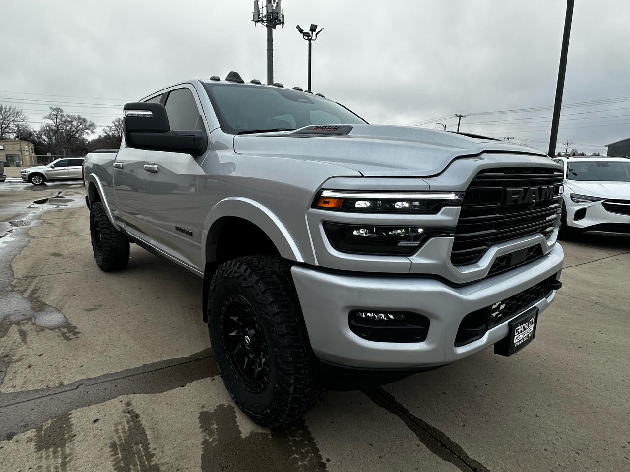 RAM 2500 Laramie Crew Cab SWB 4WD 2026