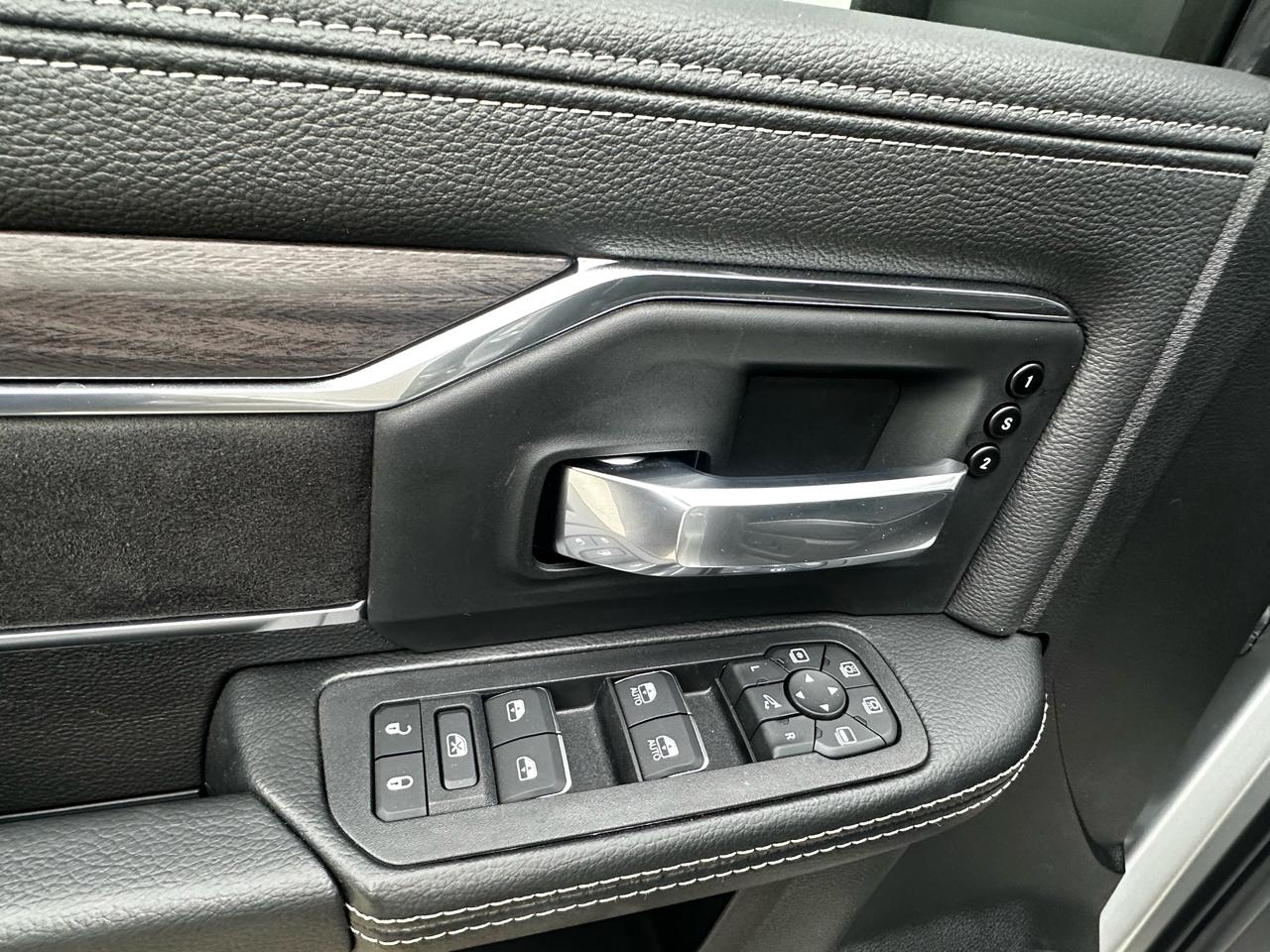 RAM 2500 Laramie Crew Cab SWB 4WD 2026