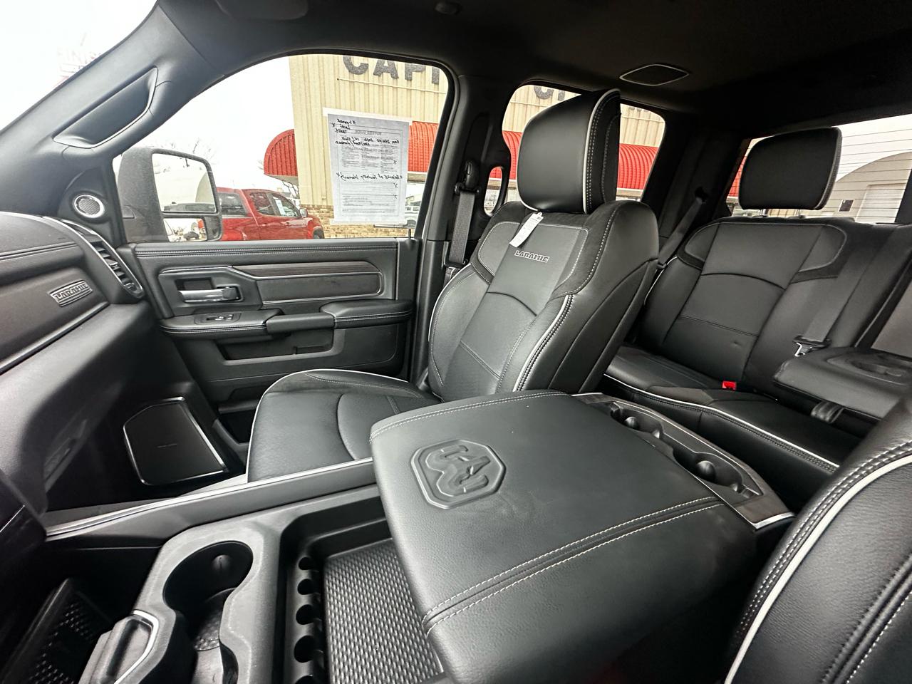 RAM 2500 Laramie Crew Cab SWB 4WD 2026