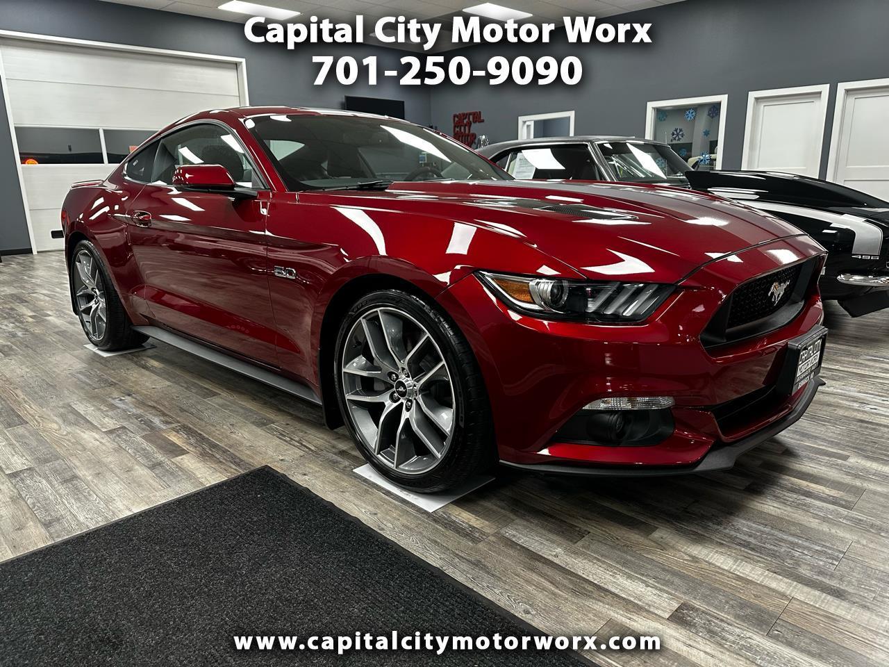 Ford Mustang GT Premium Coupe 2017